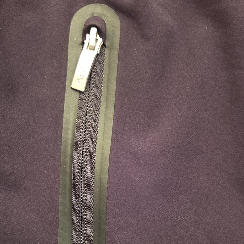 Ariat Black Softshell Jacket - image 4